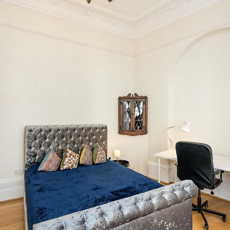 Four Beds By The Station Daire Londra Dış mekan fotoğraf